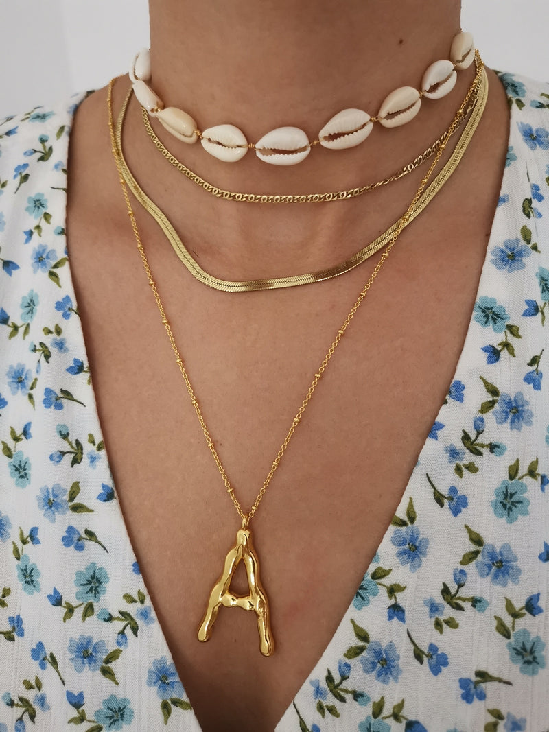 Collar Letra Big Gold