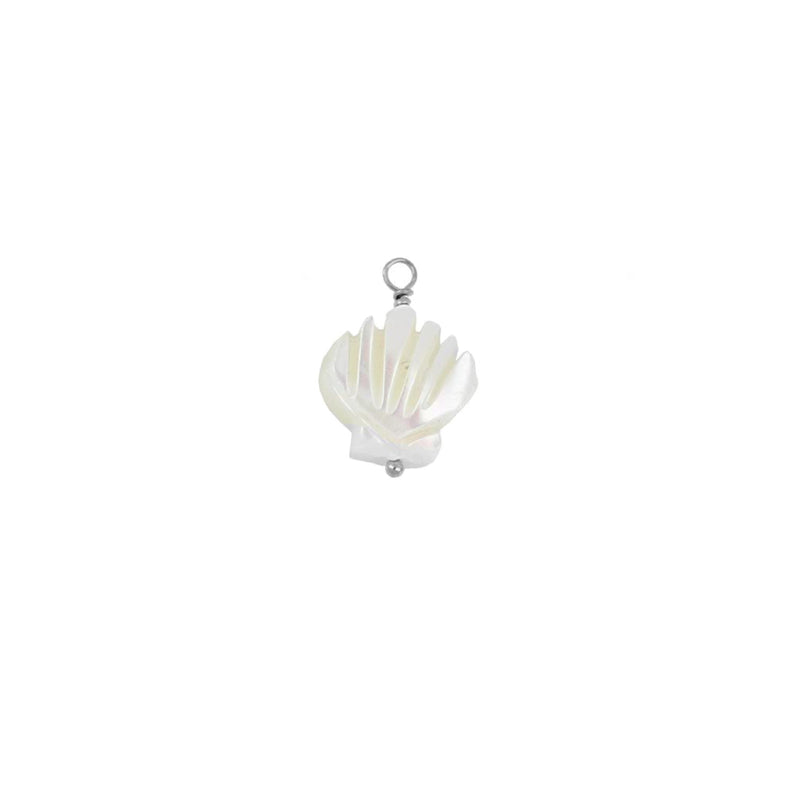 Charm Nácar Shell Silver